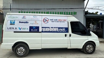 Ford Transit Trắng 3 chỗ