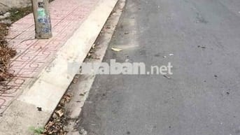 Hàng ngộp giảm sâu MT Nguyễn Thị Minh Khai 85m2/2tỷ3 sổ riêng.