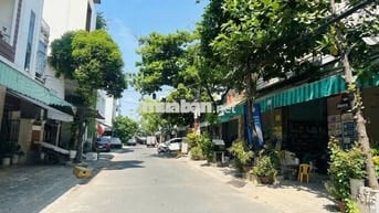 Bán nhà 2 tầng MT Nguyễn Viết Xuân, ngay trước bến xe trung tâm ĐN