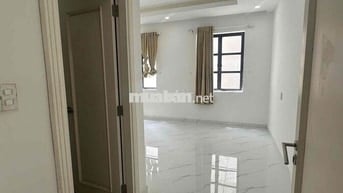 CHO THUÊ VĂN PHÒNG THANG MÁY TỪ HẦM ĐỂ XE 6tr