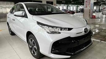 Toyota Vios G CVT 2023 Trắng ngọc trai 33.000 km