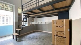 (HOT) CHỈ CÒN 1 PHÒNG TRỐNG CÓ GÁC NGAY CÔNG VIÊN LÀNG HOA