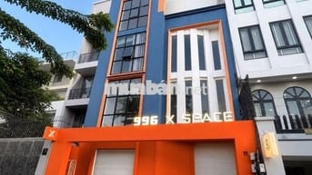 CHO THUÊ NHÀ 11 TRẦN QUÝ KHOÁCH QUẬN 1 – 5 TẦNG THANG MÁY, SÀN SUỐT