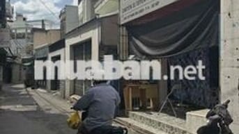 Nhà nguyên căn tiện ở và mở spa kinh doanh ..lớp học ngay chợ