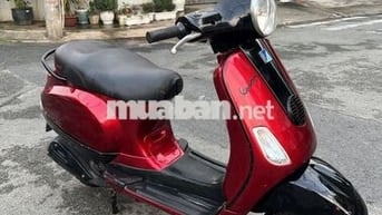 Piaggio Vespa LX 125ie Đỏ đen