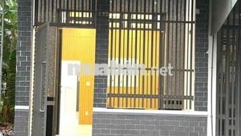 Bán căn nhà kế bên cầu Cần Thơ