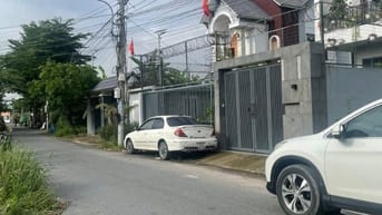 Bán lô góc 2 mặt tiền-phường Phú Mỹ thành phố Hồ Chí Minh giá 2 tỷ 750