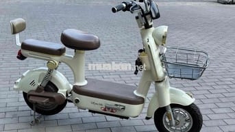 Xe điện mini Mina bike Trắng kem 4 bình