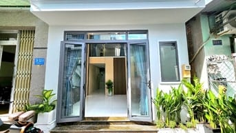 Dưới 4 tỷ sở hữu ngay nhà sổ hồng riêng ngay Metro Tham Lương