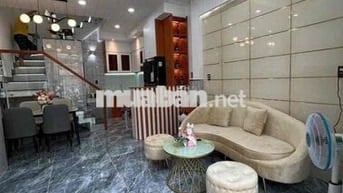NHÀ ĐẸP FULL NỘI THẤT NGUYỄN DU GẦN ĐẠI HỌC CÔNG NGHIỆP GÒ VẤP
