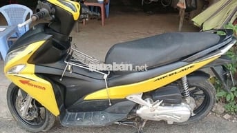 Honda Air Blade Vàng Tiết kiệm xăng