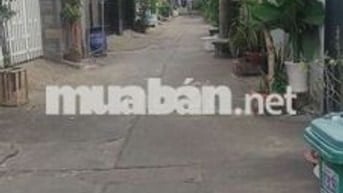 Phòng trọ 16m2 có gác lửng,đường Nguyễn Văn Quá gần nh Đông Phương