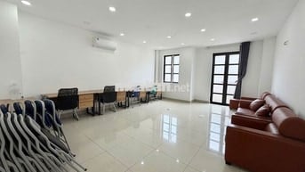 NGUYÊN LẦU VĂN PHÒNG CITYLAND GIÁ 12TR - CÓ THANG MÁY