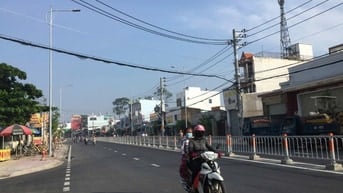 Bán nhà Mặt tiền Đặng Thúc Vịnh-- Buôn bán kinh doanh- rộng 4m