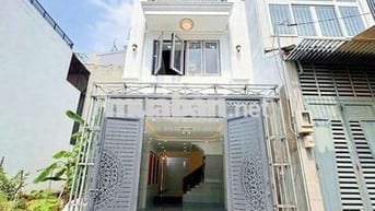 Cho thuê nhà 4 tầng cạnh Vạn Phúc City, 60m2 , HXH, giá 18 triệu 