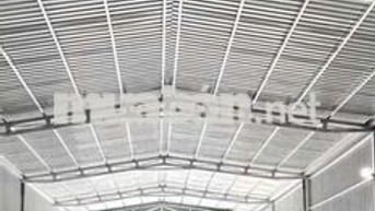 Cần Cho Thuê Xưởng PTCH Q12  DT 550m. giá 50 triệu TL xe công