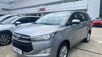 Toyota Innova 2.0E 2018 75.000km Bạc