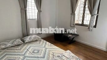 Phòng + Sân 40m2 - 30m ra đến cv Lê Thị Riêng - có 1 khoảng sân chill