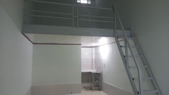 Phòng như nhà nhỏ trong nhà vườn