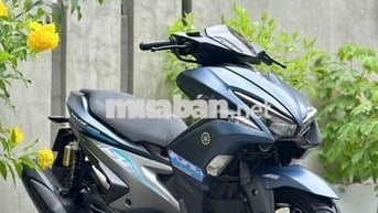 Yamaha NVX Xám đen