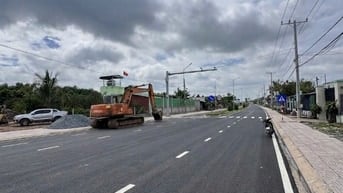 1 tỷ 780 / 135m2  Đất nền mặt đường HL15 mở rộng LG32m - phường Tân