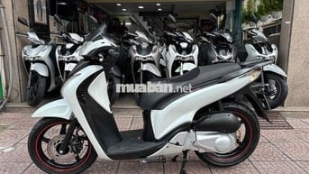 SH 150i 2010 Form Ý Trắng Đen BSTP Chính Chủ