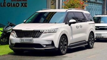 Kia Carnival Premium 2.2D 2023 Trắng Tự động