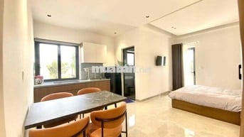 CHO THUÊ CĂN HỘ STUDIO CÓ BAN CÔNG P8 GIÁ 9 TRIỆU/THÁNG