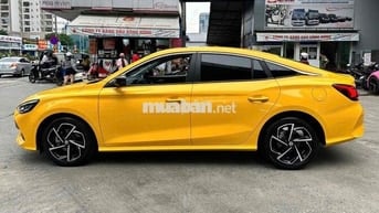MG MG5 Luxury 2023 Vàng 3 vạn km