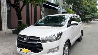 Toyota INNOVA E 2019 số sàn Zin xe gia đình dùng