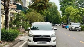 Toyota Innova 2.0E MT 2020 Trắng Số sàn