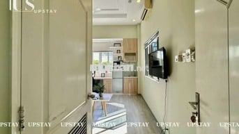 Studio siẻu thoáng với cửa sổ trời siẻu to ngay cầu Điện Biên Phủ, Q.3