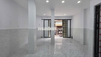 CHO THUÊ MẶT BẰNG KINH DOANH GIÁ TỐT - ĐƯỜNG HUỲNH TẤN PHÁT, Q.7