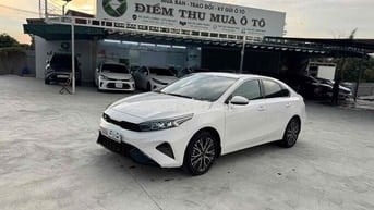 KIA K3 Premium 2.0 AT 2024 đúng 9.000km keng