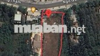 Mặt tiền đường Ngô Quang Thắm,