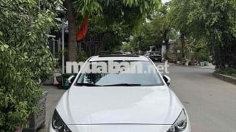 Mazda Mazda 3 2019 Trắng 48019 km