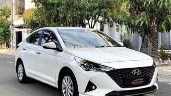Hyundai Accent 2022 At 3v km
