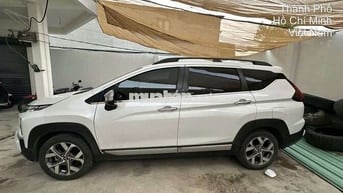 Mitsubishi Xpander Cross 2024 Trắng 30.000 km