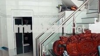 Bán nhà Kênh Tân Hoá, 4m x 10m, hỗ trợ vay, chỉ hơn 4 tỷ Thương Lượng