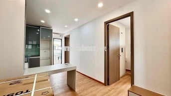 Cho thuê căn hộ 2 phòng ngủ ban công siêu rộng Vườn Chuối Q3 mới 100%
