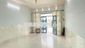 Nhà trệt nguyên căn 4,5x20m 2phòng sẵn 1máy lạnh hẻm 388 Nguyễn V Cừ