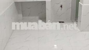 phòng máy lạnh mát mẻ diện tích 30 mét vuông  gần đường Lê Trọng Tán