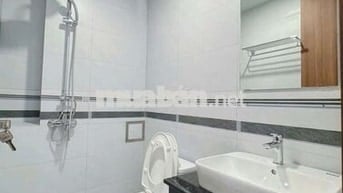 2PN mới tinh ngay trung tâm Quận 3