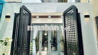Nhà chính chủ, sổ hồng riêng, vị trí đẹp,