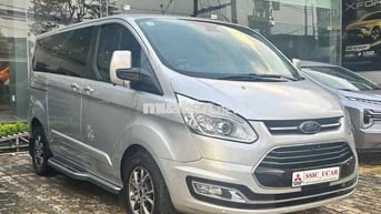 Ford Tourneo Titanium 2019 29.000km Bạc