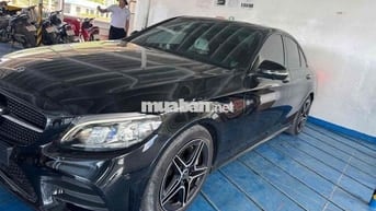 Mercedes-Benz C300 AMG 2019 Đen 10.000 km