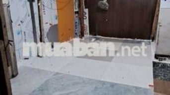 bên e còn 1 phòng trống rộng,ở được 2,3ng