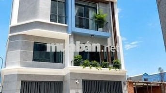 CHỦ NHIỆT BÁN TRONG TUẦN. 66M2. 5 TẦNG. LÊ THỊ RIÊNG. QUẬN 12. CHỈ 6.5