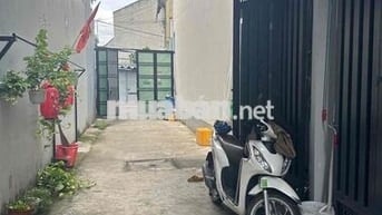 NHÀ HXH- NGUYỄN ẢNH THỦ- 30m²- 3 TẦNG - 4PN - SÂN THƯỢNG- NHỈNH 1 TỶ