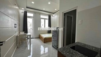 Cho Thuê Phòng Trọ Có Ban Công Đầy Đủ Nội Thất Ngay Cách Mạng Tháng 8